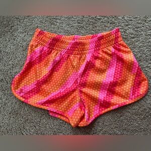 Under Armour Semi Fitted Athletic Neon Pink and Orange Shorts Triangle Pattern